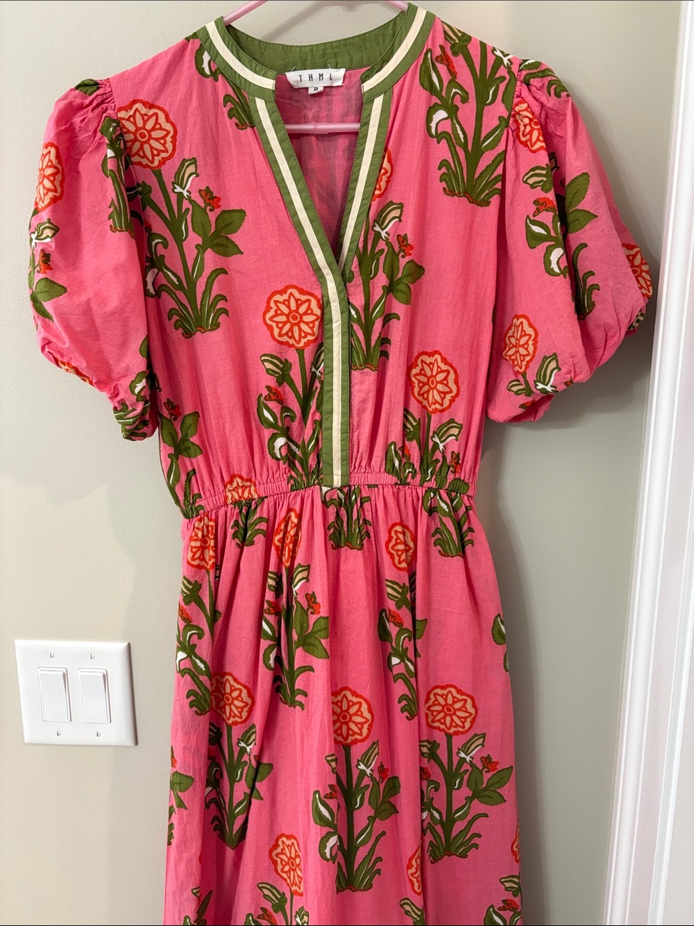 THML Women’s Pink Floral V-Neck Maxi Dress - XS